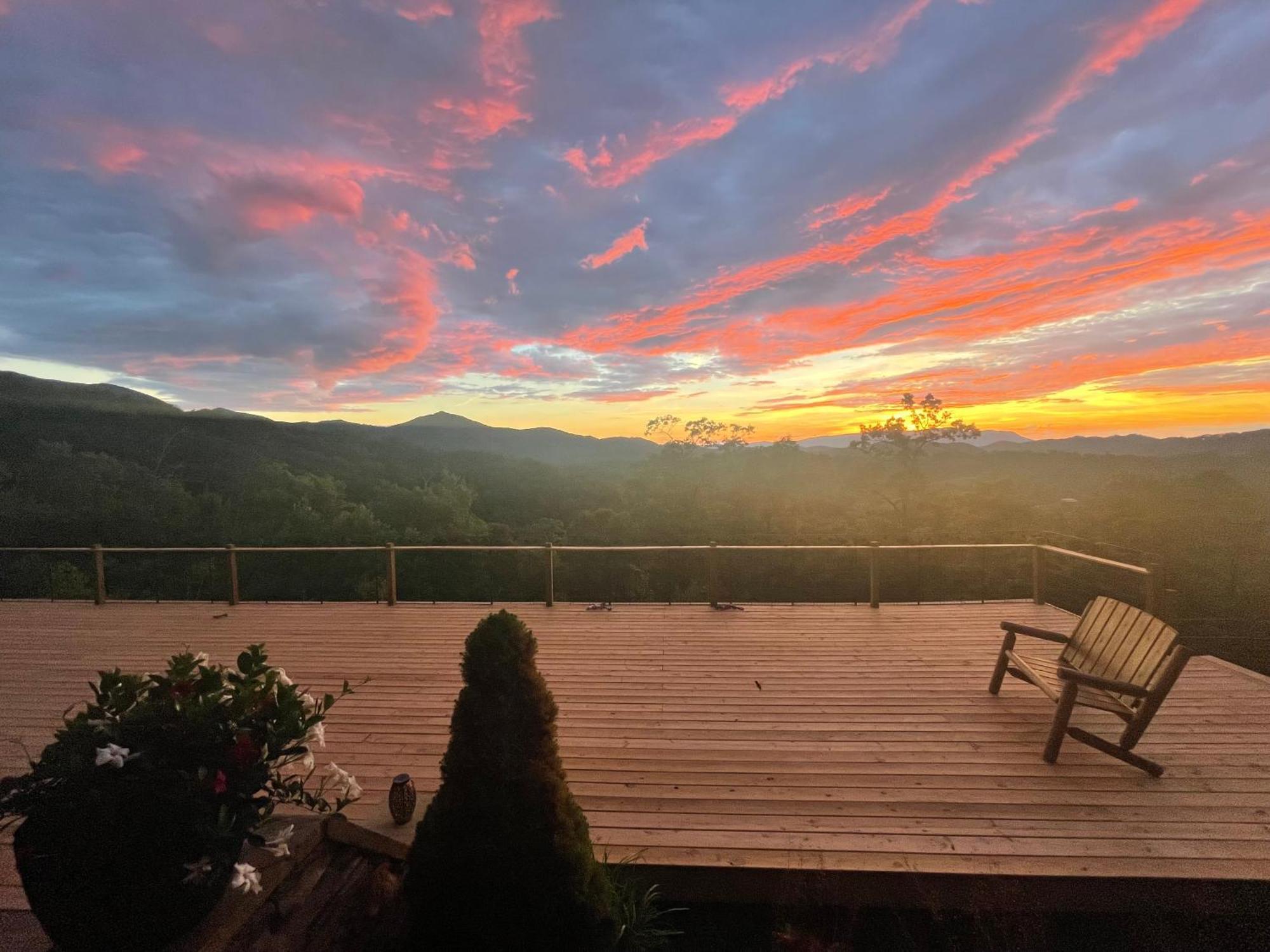 Smoky Best - Glowing Twilight Pigeon Forge Ngoại thất bức ảnh